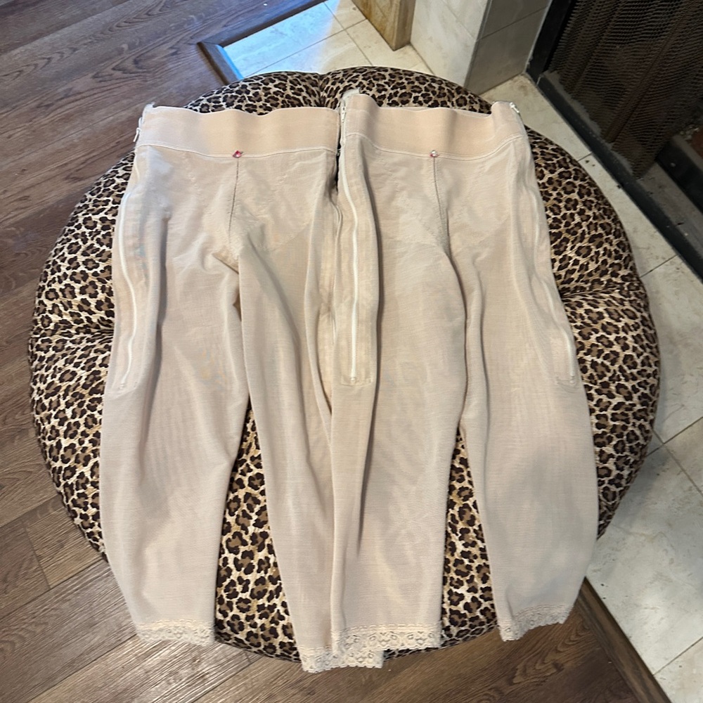 Lot Of 2 Veronique Large 755 Below The Knee Compression Liposuction Garment